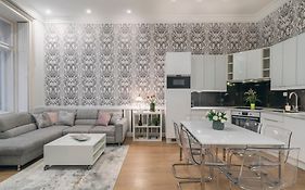 Nagydiofa Apartment